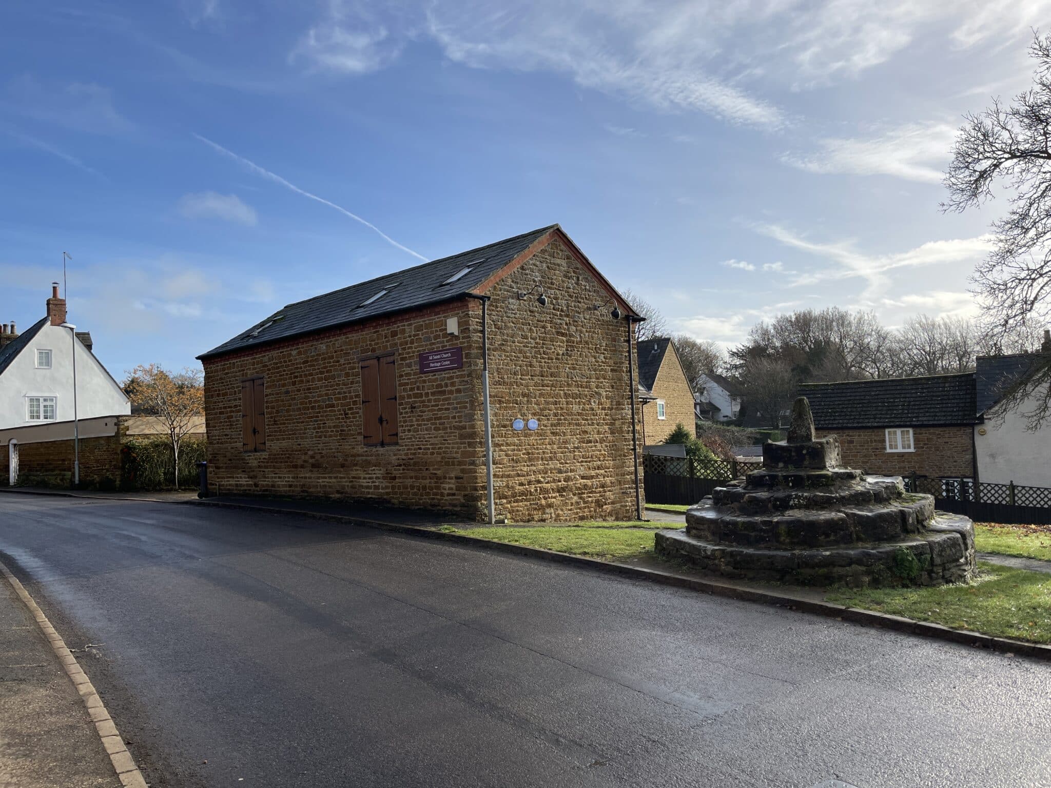 Brixworth - Discover Northamptonshire
